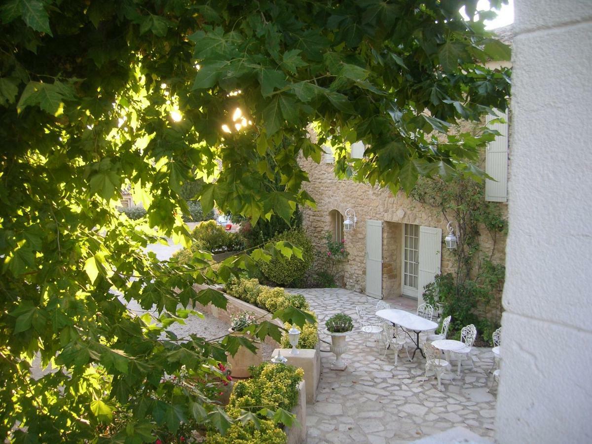 Les Chambres Des Taillades Les Taillades Екстериор снимка
